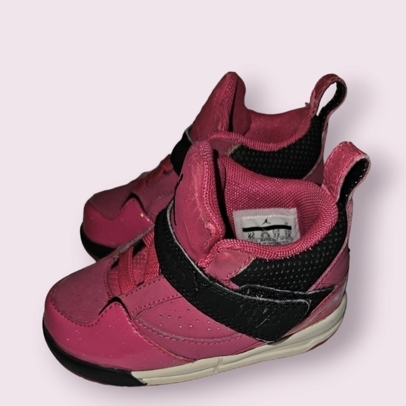 Girls Nike Air Jordan Retro Shoes Sneakers 6C Pink - Picture 4 of 14